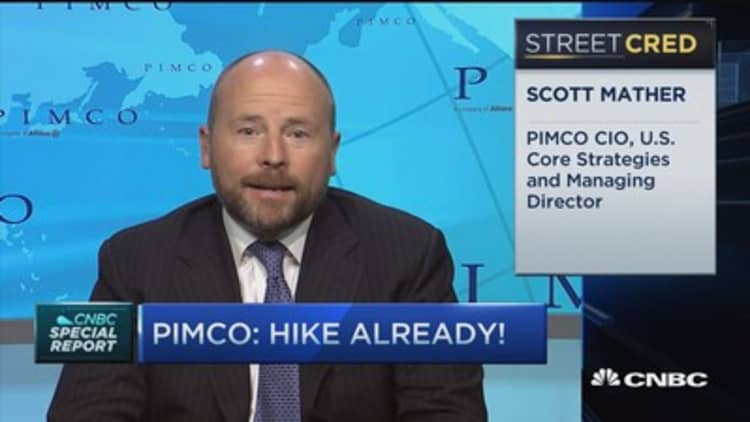 Pimco: Hike already!