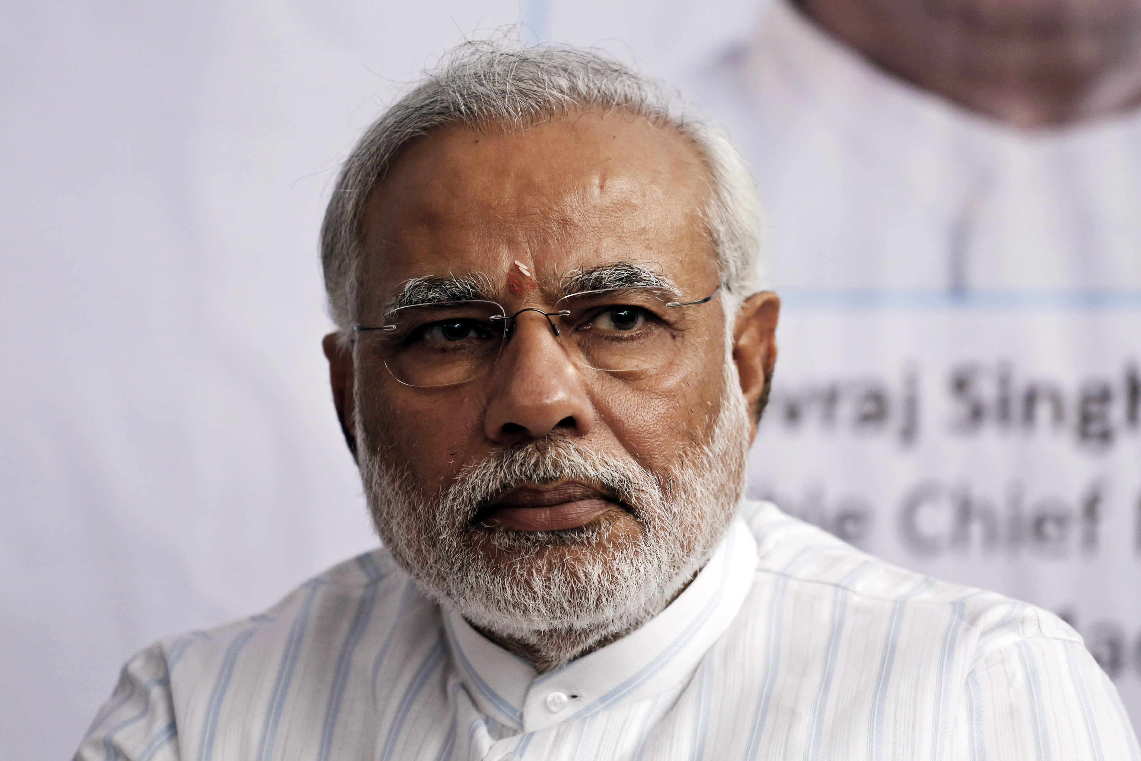 Holy cows and Hindu crusaders cloud Modi's Indian reform drive