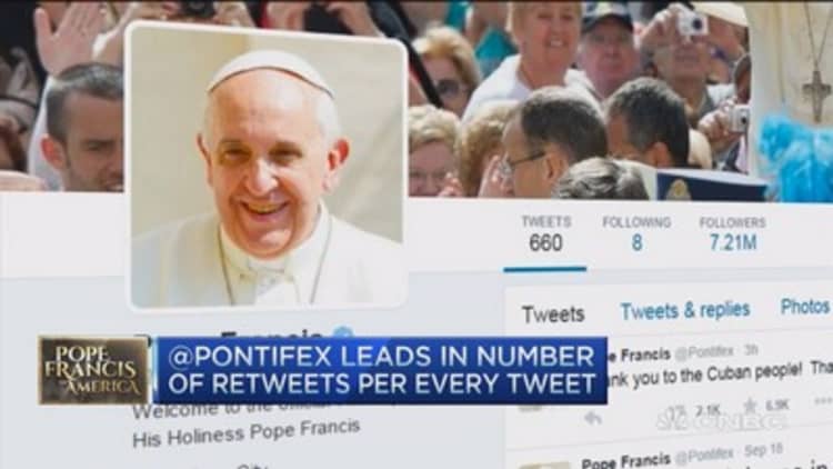 fravær fordom detaljeret A pope for the social media age