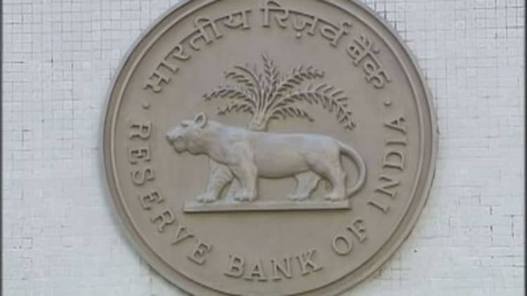 Reserve Bank of India slashes key interest rate 