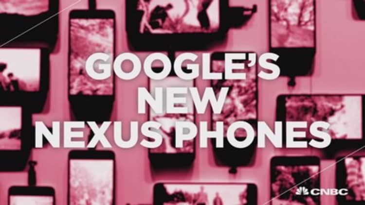 Google's new Nexus phones: A first look
