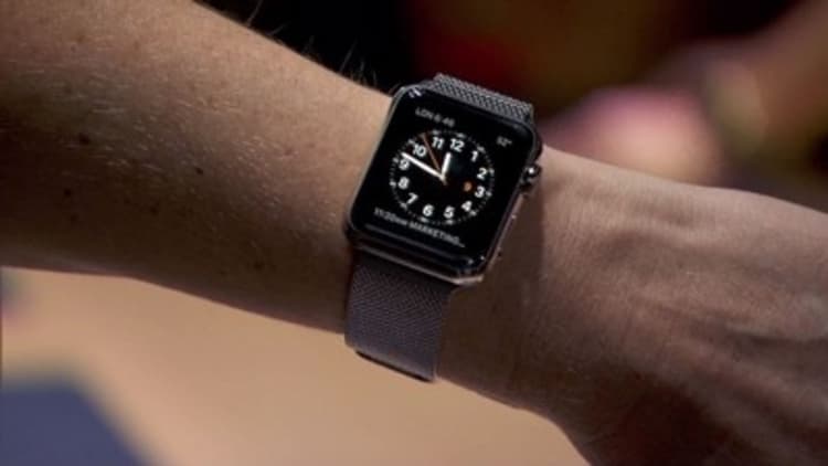 Consumers spending big on Apple Watch
