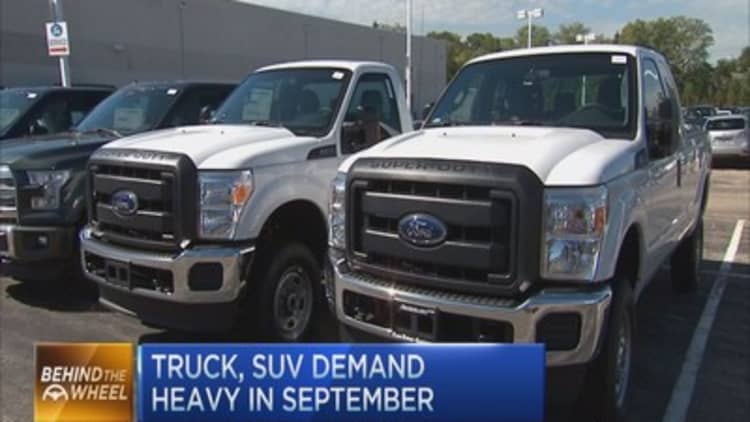 Labor Day drives strong auto sales