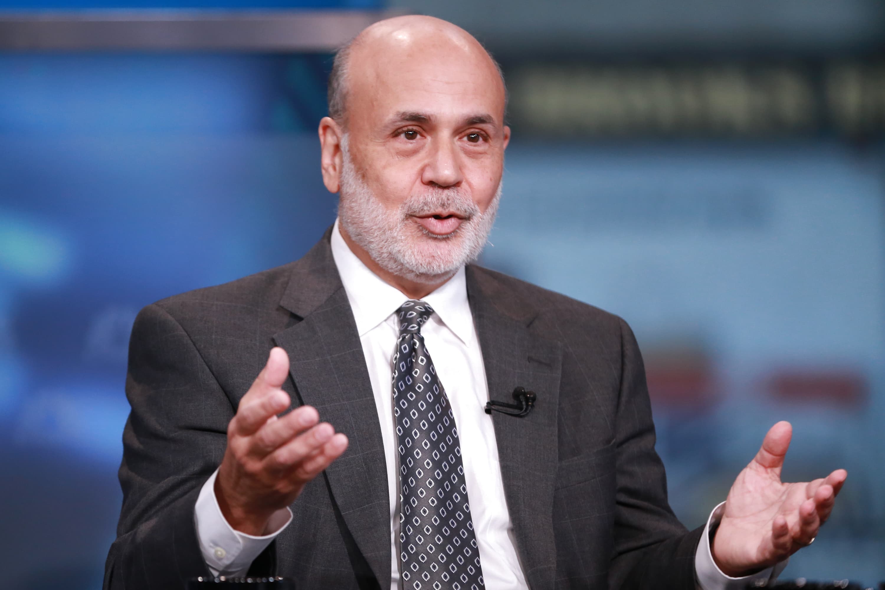 Bernanke: Coronavirus disruptions 'much closer to a major snowstorm' than the Great Depression