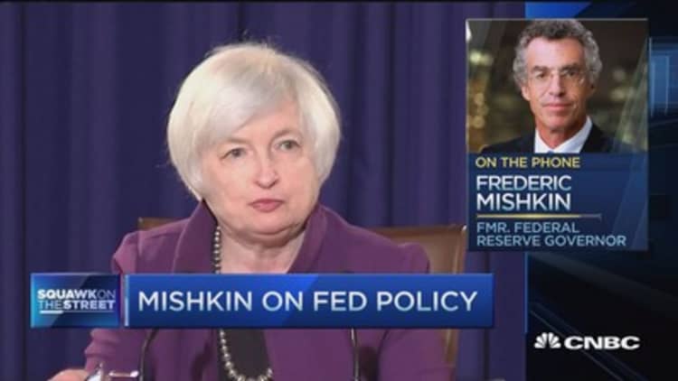 Benanke a hero, Fed has one big problem: Mishkin