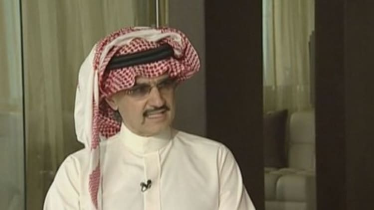 Saudi Prince Alwaleed Bin Talal loves Twitter