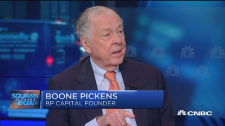 Middle East has new sheriff... Russia:  Boone Pickens