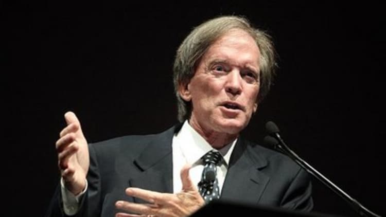 Bill Gross suing PIMCO