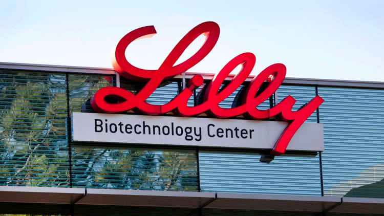 This is not a big deal: Jefferies managing director on Eli Lilly pausing Covid-19 trials