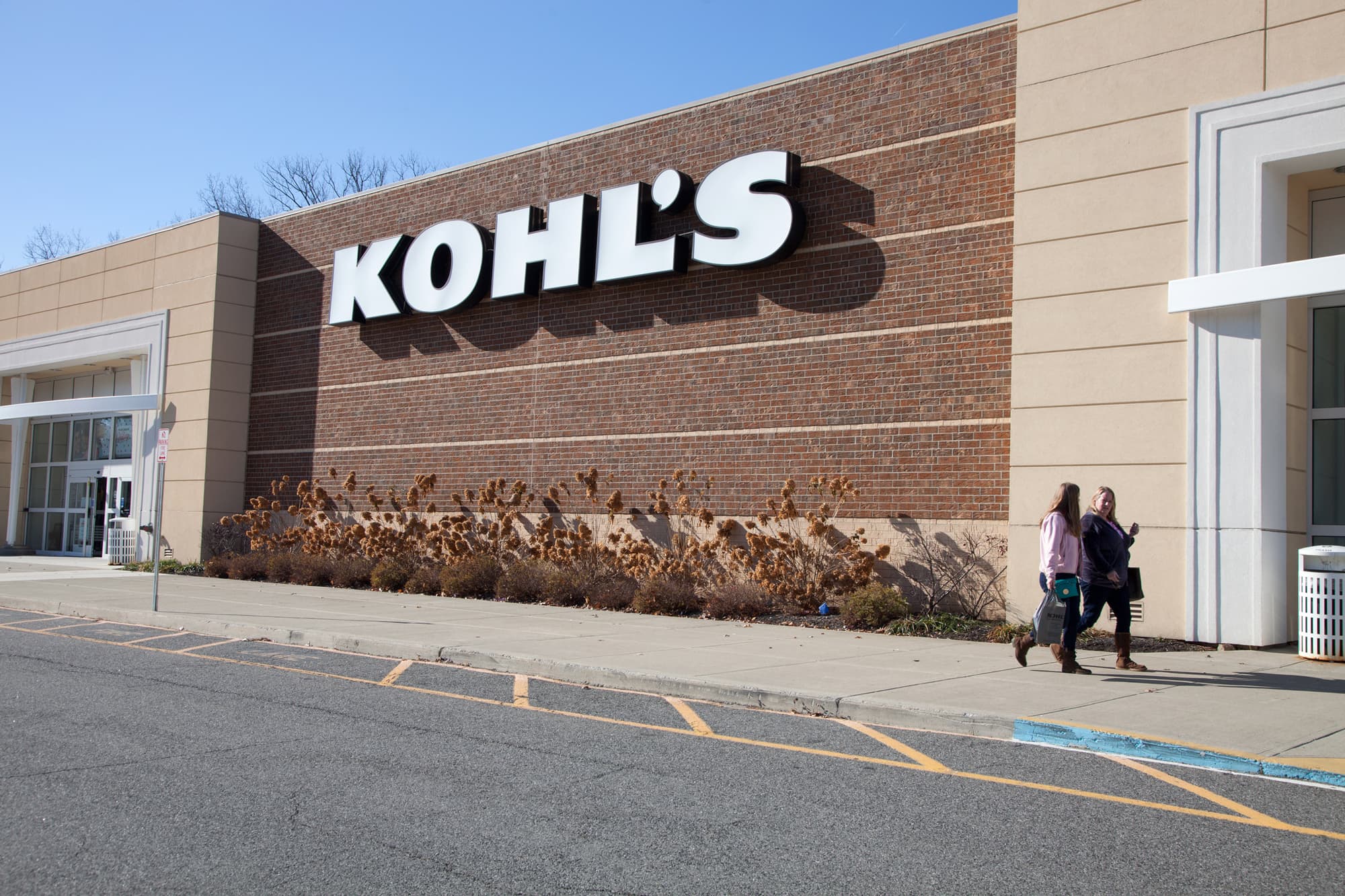 Stocks making the biggest moves premarket: Kohl’s, FactSet, Alibaba and others