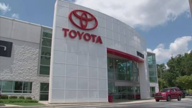 Toyota recall to fix power window glitch