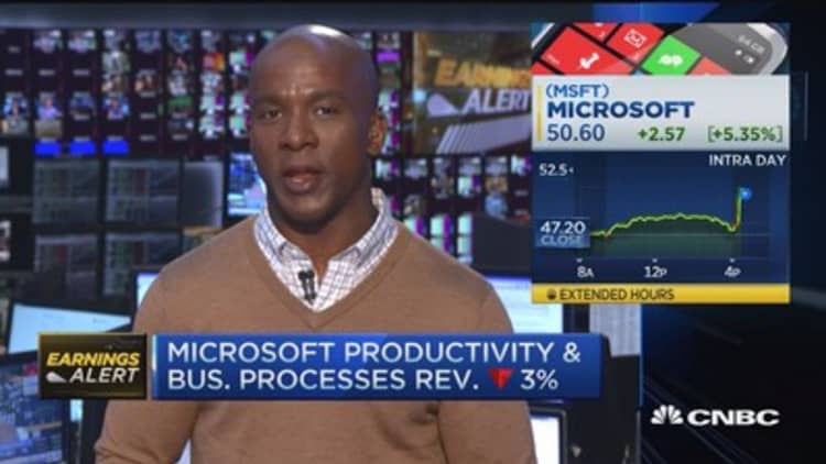 Cloud battle: Microsoft keeps pace with Amazon