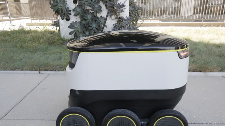 Starship robots are now delivering food in Silicon Valley