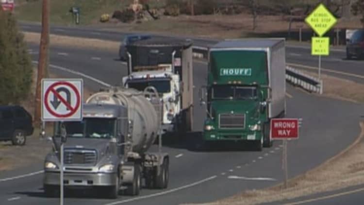 Here's how much truck drivers are getting paid