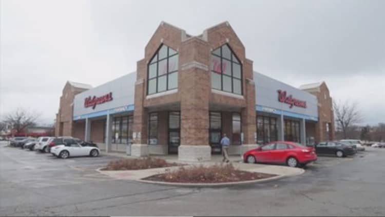 Walgreens to sell 1k stores for Rite Aid deal