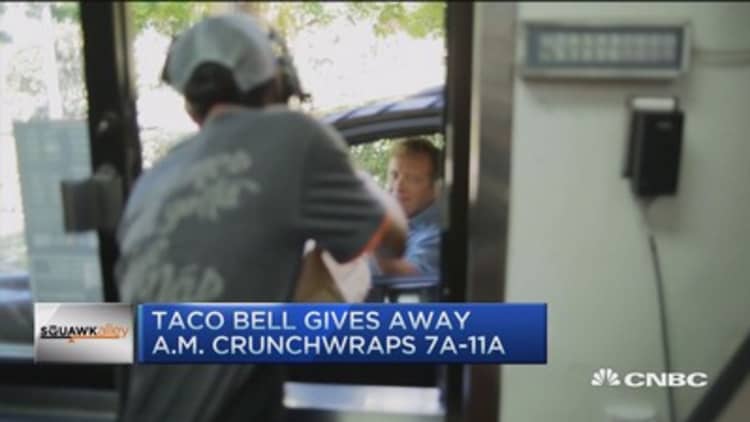 Taco Bell gives away free breakfast