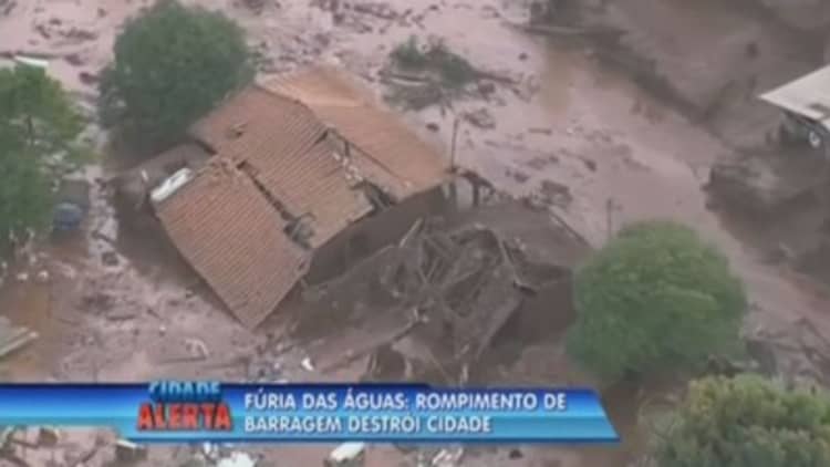 Dam burst at Vale-BHP mine devastates Brazilian town
