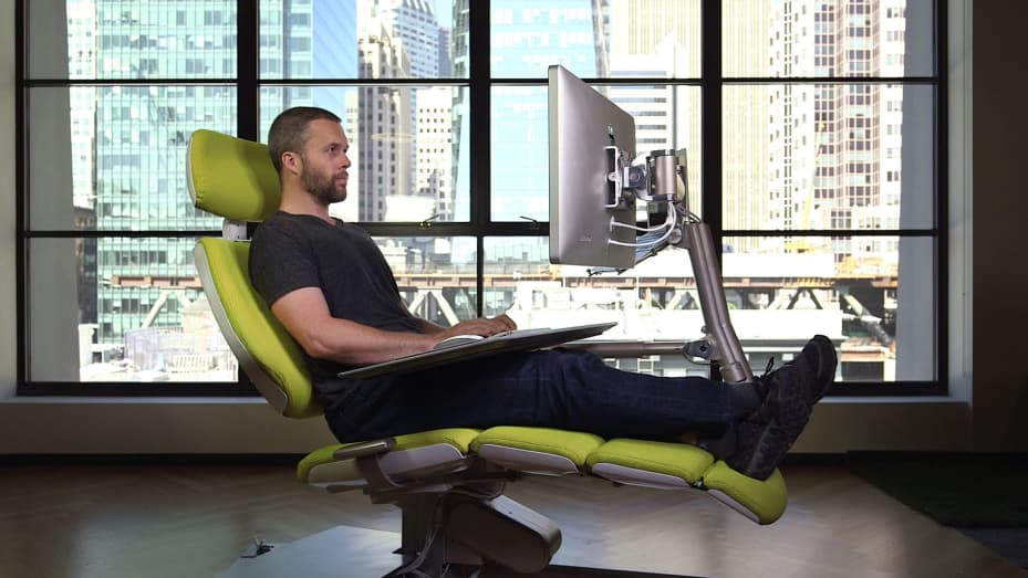 The $5,900 chair that lets you lay down on the job