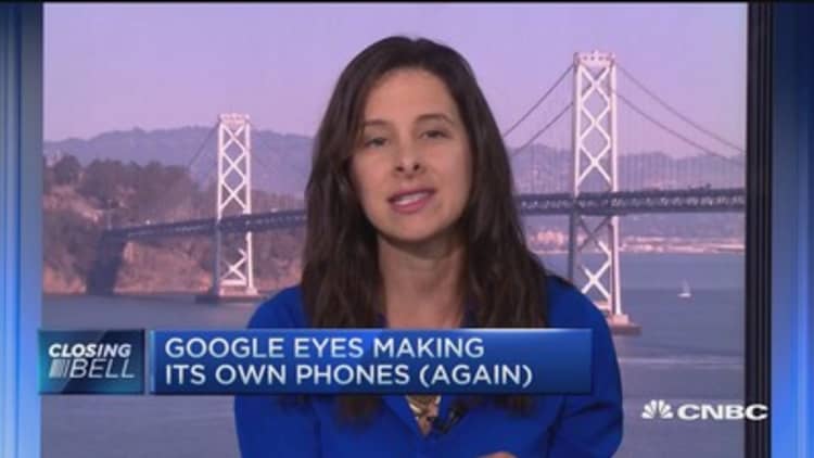 Google eyes making its own phone (again)