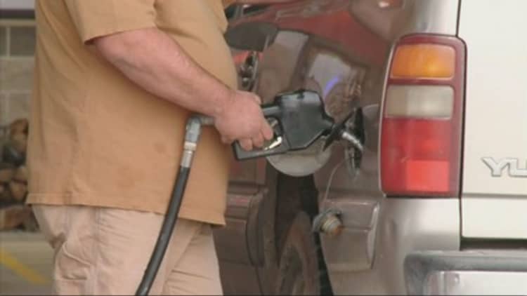 Gas prices get lower in the Midwest