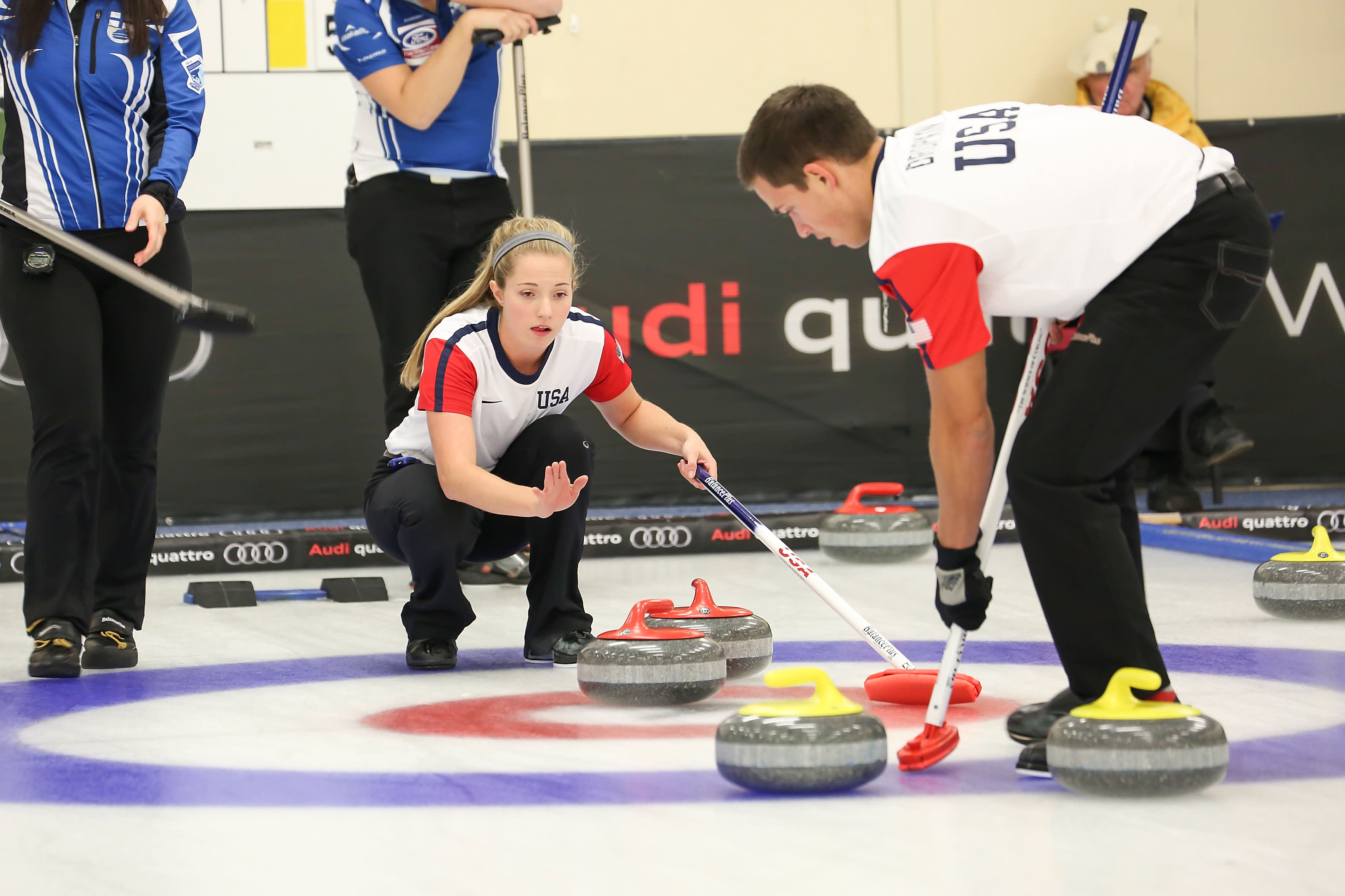 Use of High-Tech Brooms Divides Low-Tech Sport of Curling