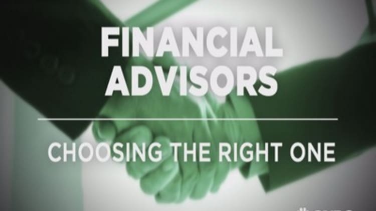 Financial advisors: Choosing the right one