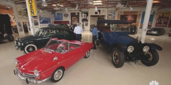 Jay Leno's Garage: Jay and Donald Switch Places