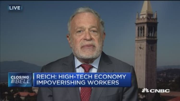 Pro: High tech economy will negatively effect labor force