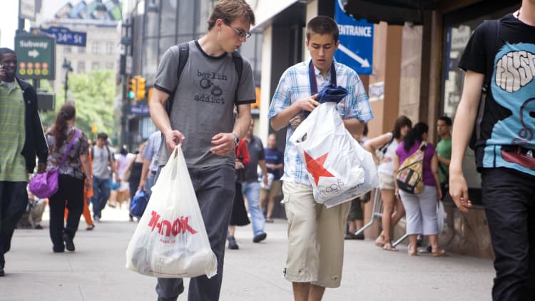 Brick and mortar stores have too much inventory, says analyst