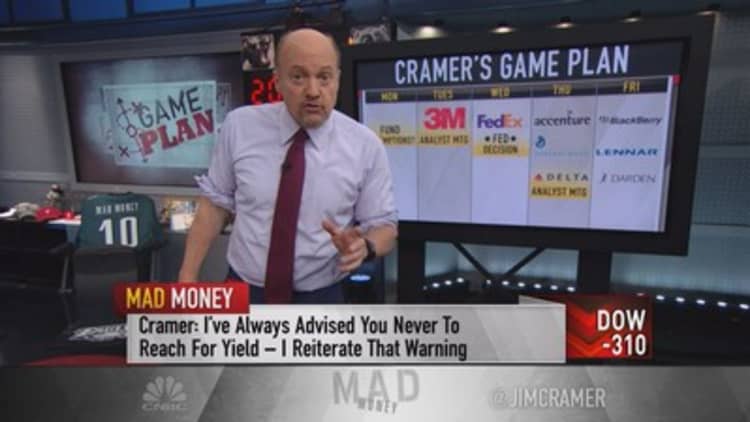 Cramer's game plan: It's time to sell, sell, sell