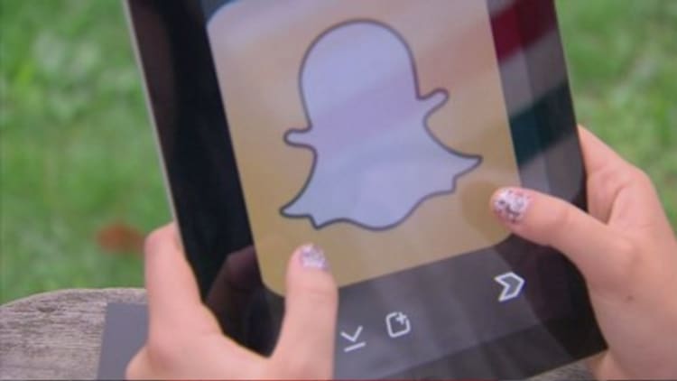 More advertisers flocking to Snapchat