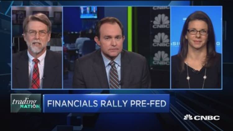 Trading Nation: Financials & the Fed