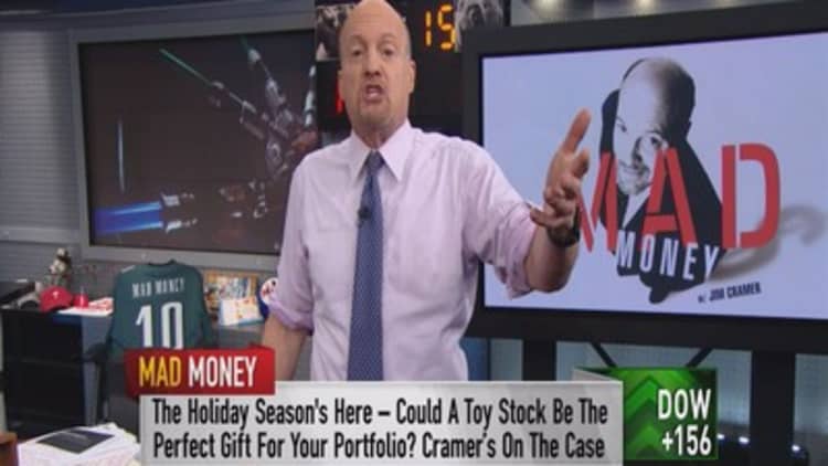Cramer: The winner of holiday toy shopping is… 