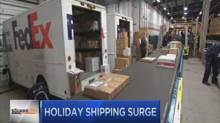 Holiday package volumes exceed shipping forecasts