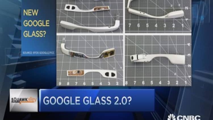 Early look at new Google Glass 