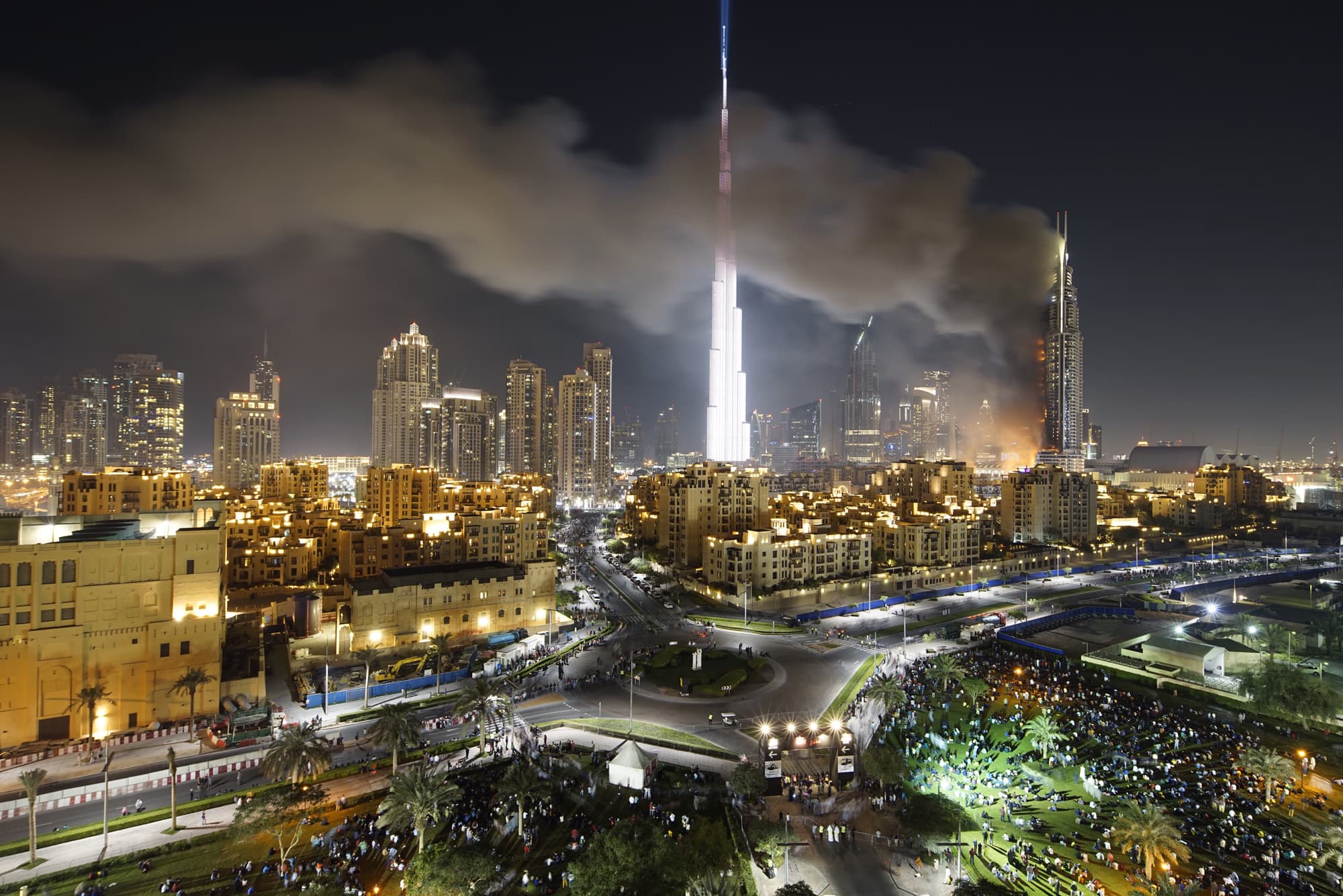 Massive fire breaks out in tower near Dubai's New Year's ...
