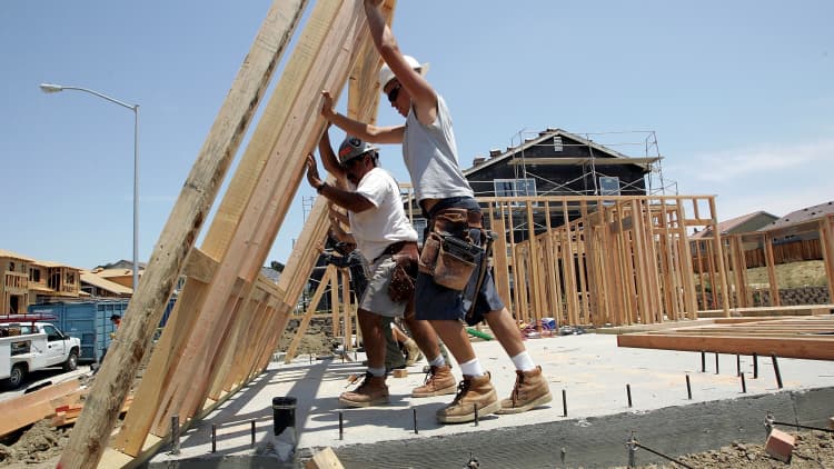 US housing starts total 1.253 million in June, vs 1.261 million expected