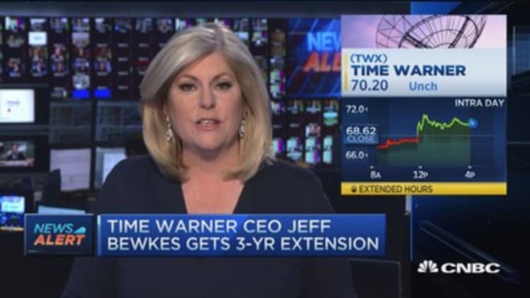 Time Warner CEO gets 3 year extension 