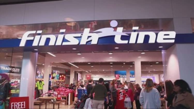 Finish Line to close 150 stores, names new CEO