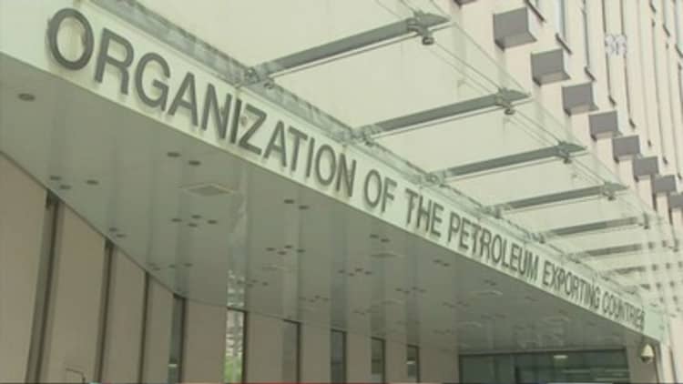Nigeria says OPEC members requested emergency meeting