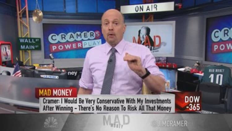 Cramer: YOLO! How I would spend Powerball winnings