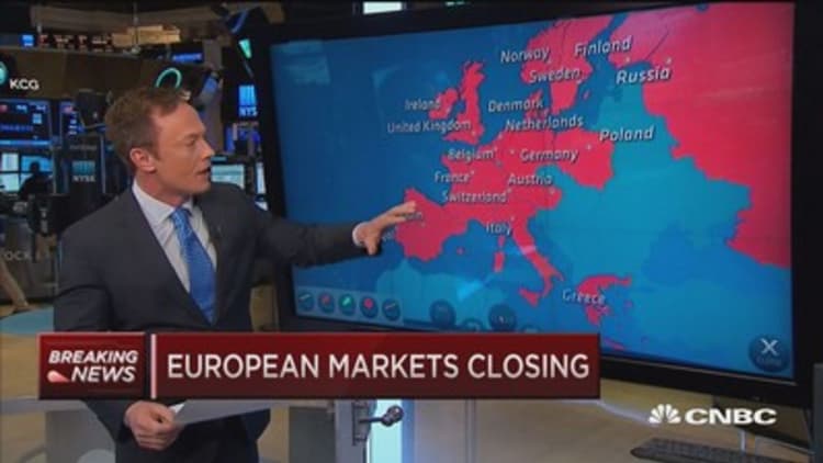 European markets close lower to erase 2015 QE bounce