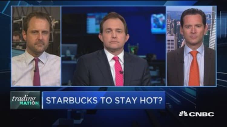 Two pros expect Starbucks bounce