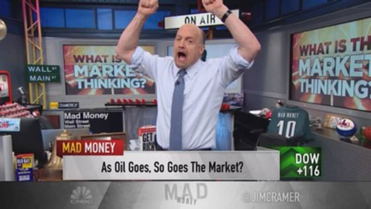 Cramer: Oil's insane connection to rallying stocks