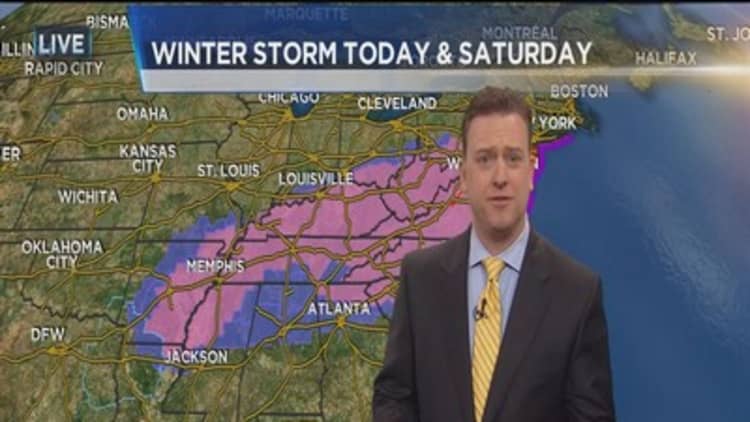 East Coast braces for powerful winter storm