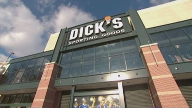 Dick's to benefit from Sports Authority woes