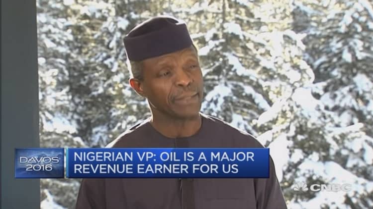 Nigeria can weather lower oil prices: Osinbajo 