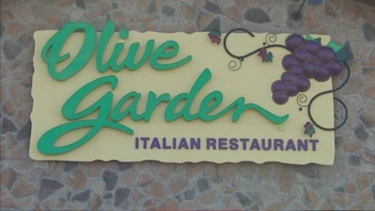 Olive Garden expands catering delivery services
