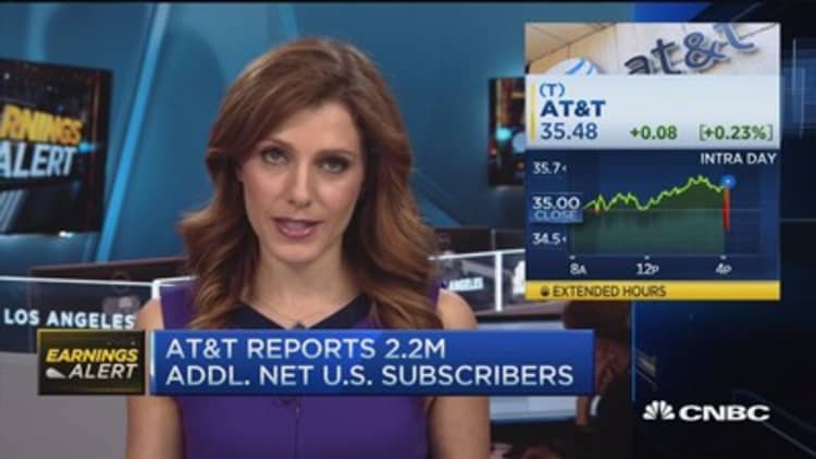 AT&T meets Q4 earnings expectations