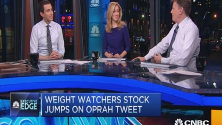 Weight Watchers stock jumps on Oprah tweet